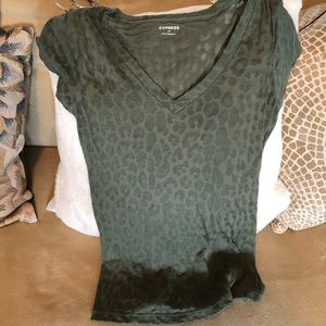 Express women’s t-shirts bundle! All size XS